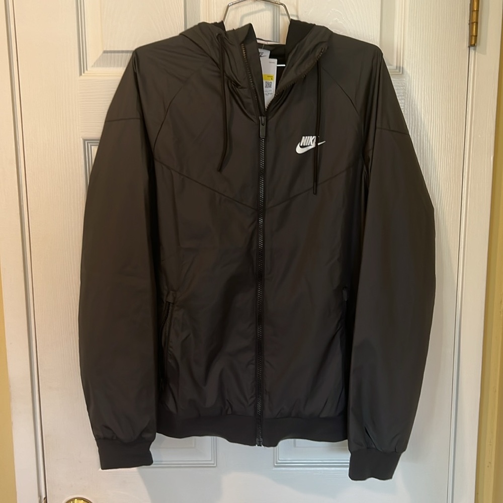 Nike Windrunner - Picture 7 of 8